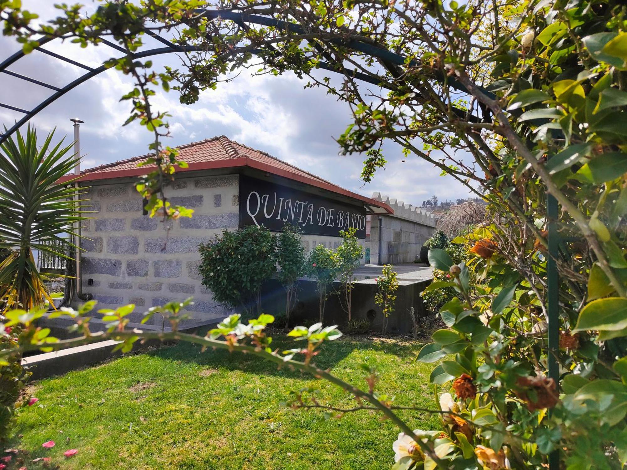 Hotel Quinta De Basto House à Felgueiras Extérieur photo